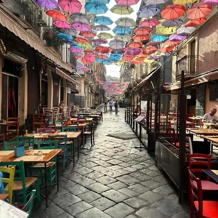 Rooftop53 Bed & Breakfast